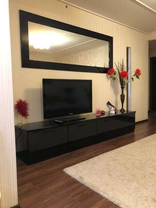 Апартаменты Luxury Apartments in the center Днепр Апартаменты-4